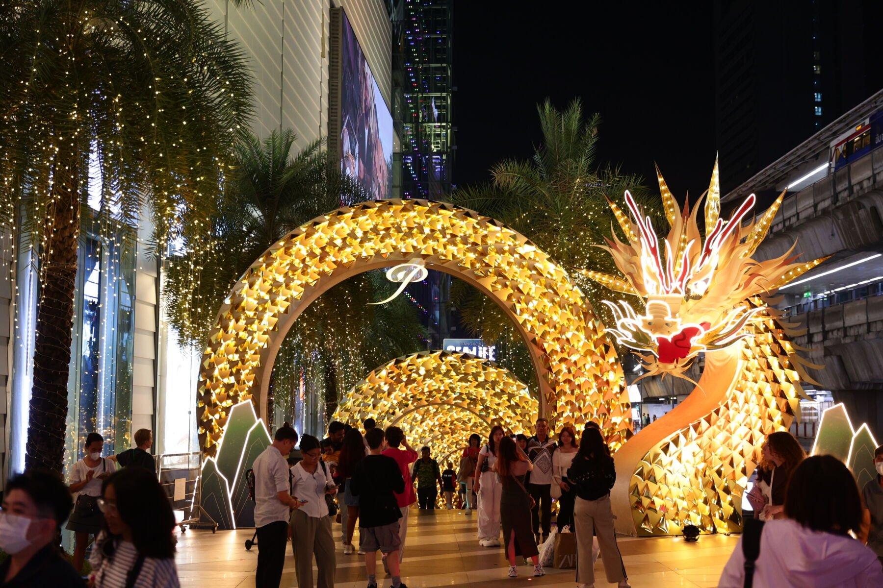 曼谷暹罗百丽宫隆重庆祝龙年
