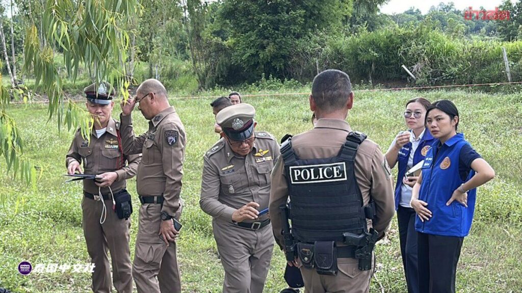 泰国男子吸毒持刀追砍警察，警司避让跌倒开枪击毙