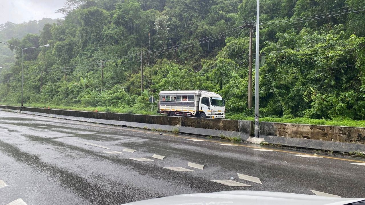 悼念 “Kanong老师” 被面包车撞落悬崖身亡，送学生参加比赛后发生事故