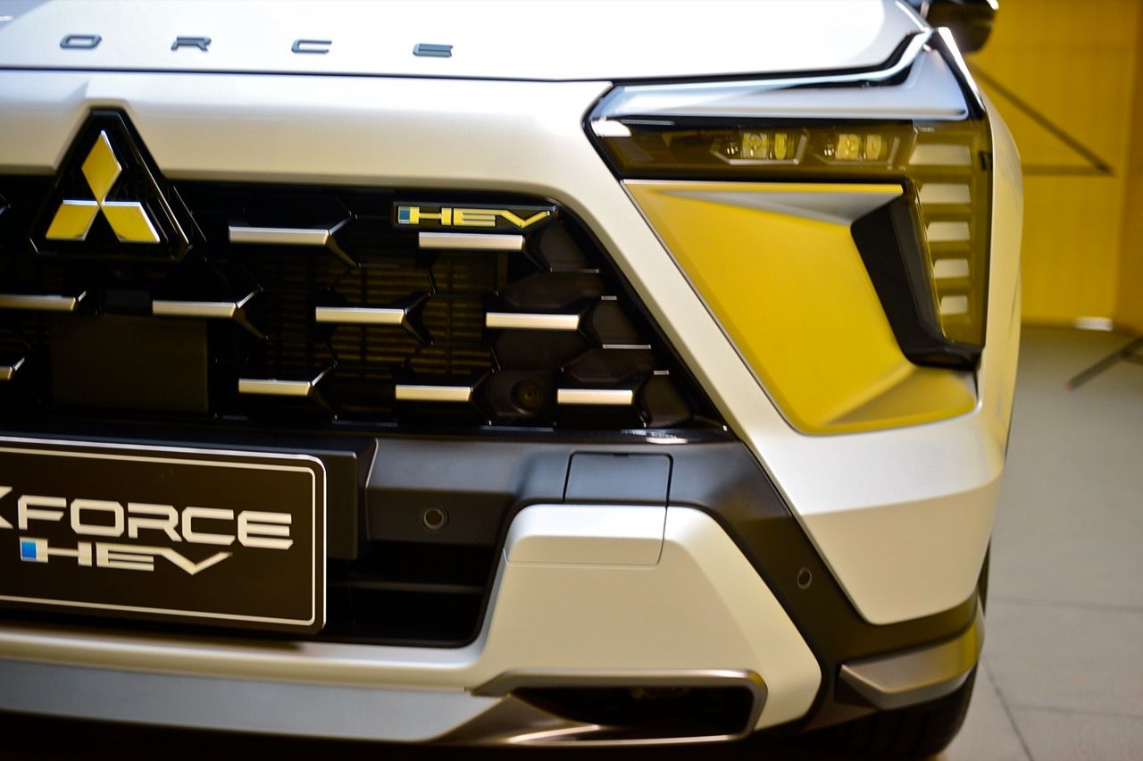 全新 MITSUBISHI XFORCE HEV 预订超过 4,000 辆