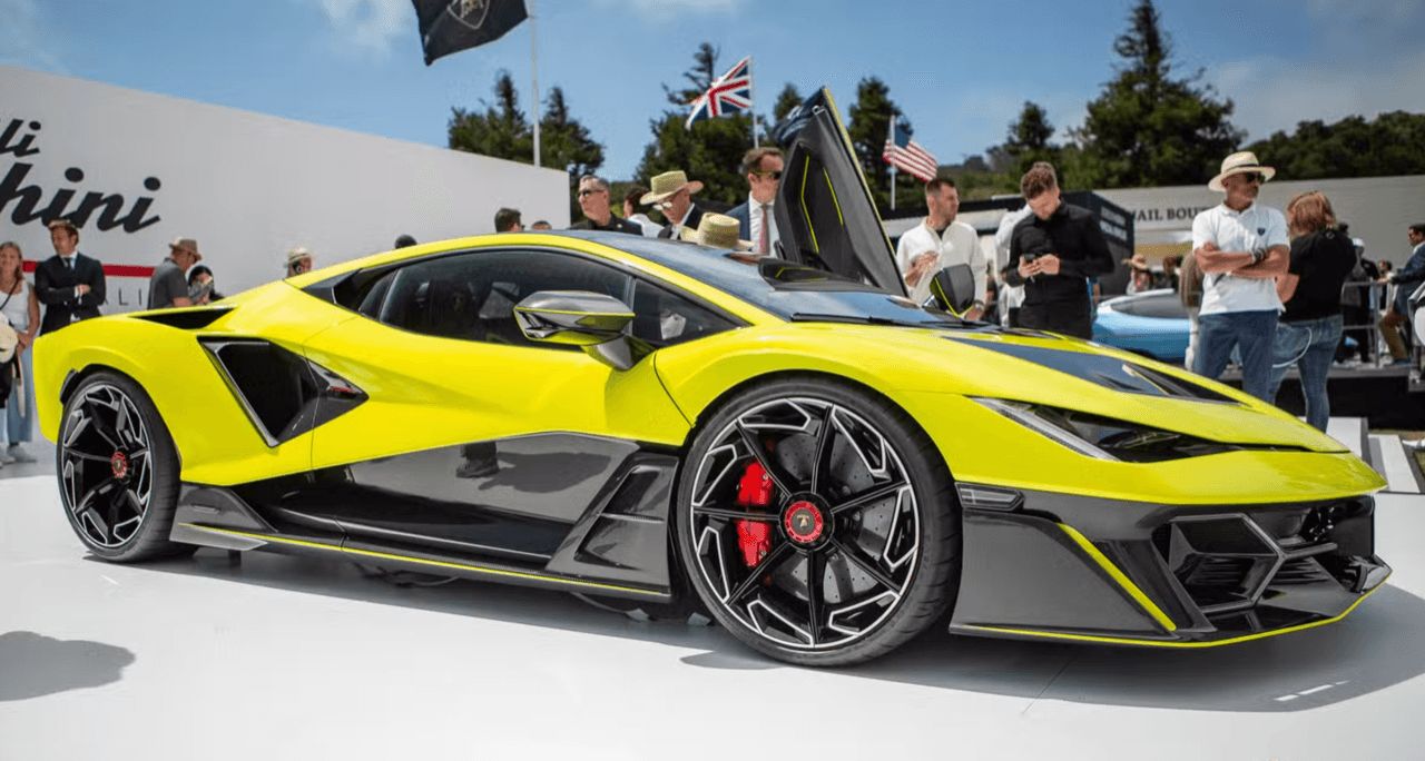 发布历史最强的 Lamborghini Fenomeno V12