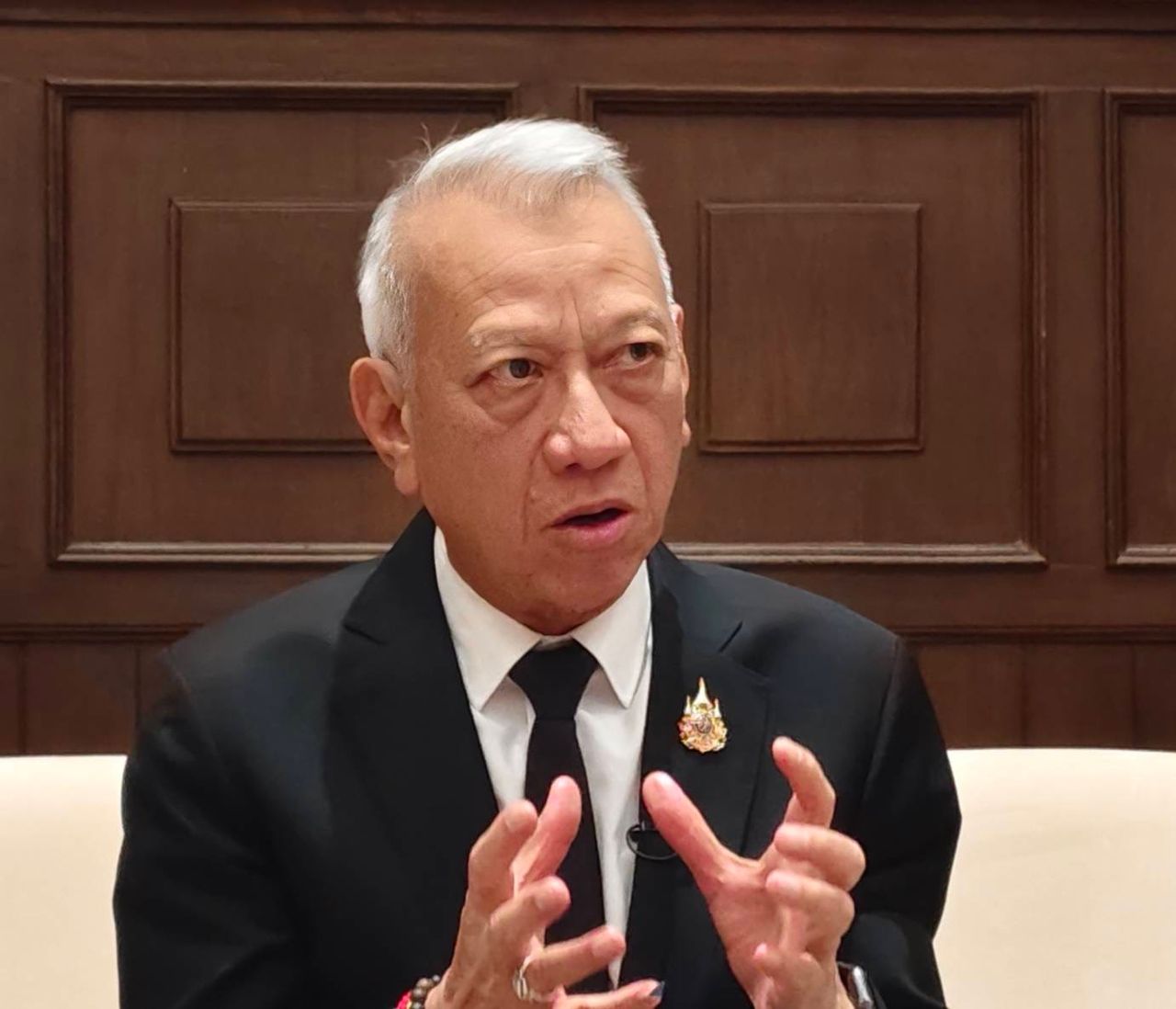 民航委员会批准上调国际出境乘客服务费，增加390泰铢