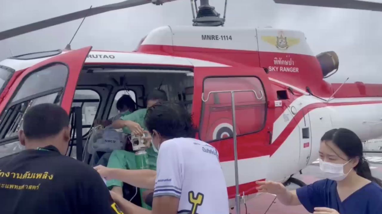 两名飞行员的心声：执行“合艾洪水救援”任务，驾直升机接送儿童急诊病患