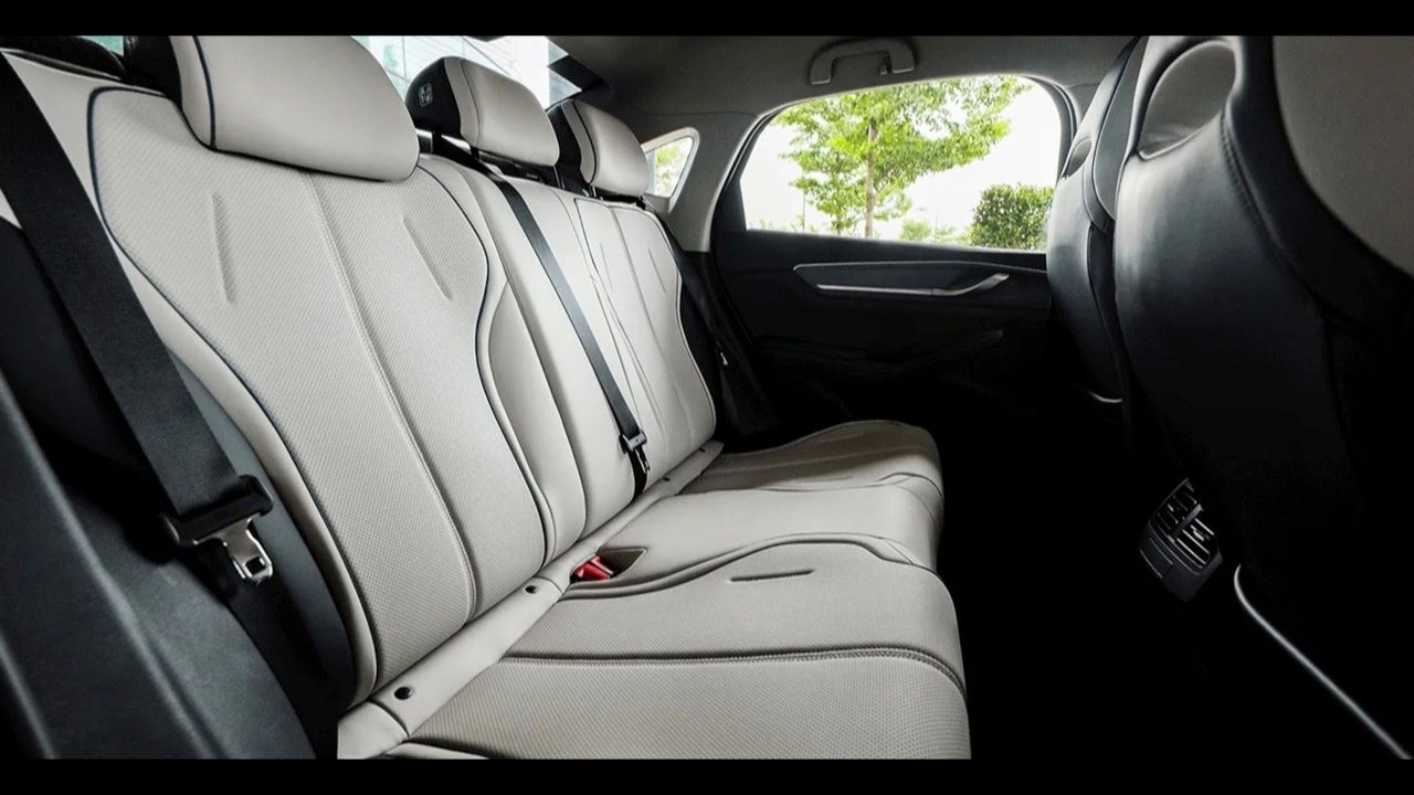 敢于挑战！BYD Seal 5 PHEV 定价挑战 Toyota Ativ Hybrid