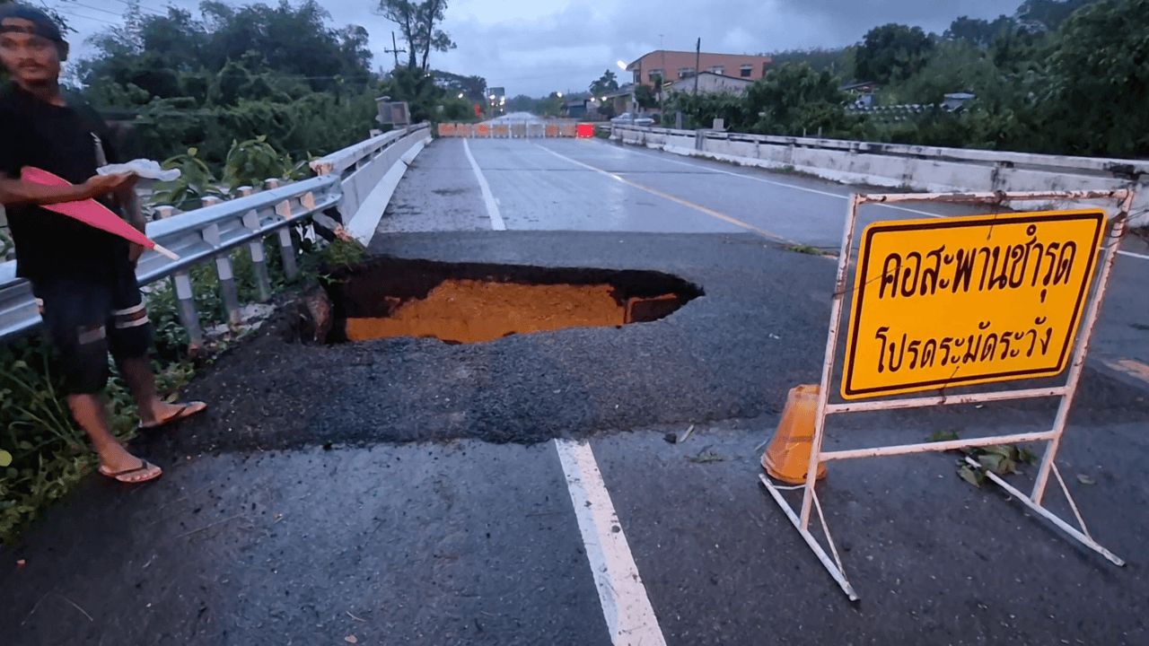 巴通府水灾未解 副总理下乡赈灾