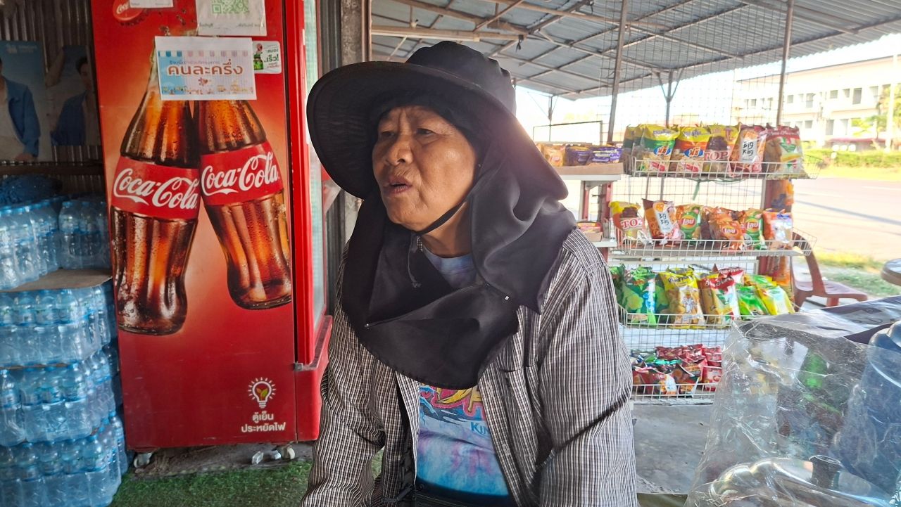 素林边境谨慎庆祝新年,随时准备撤离,尽管已无枪声5天