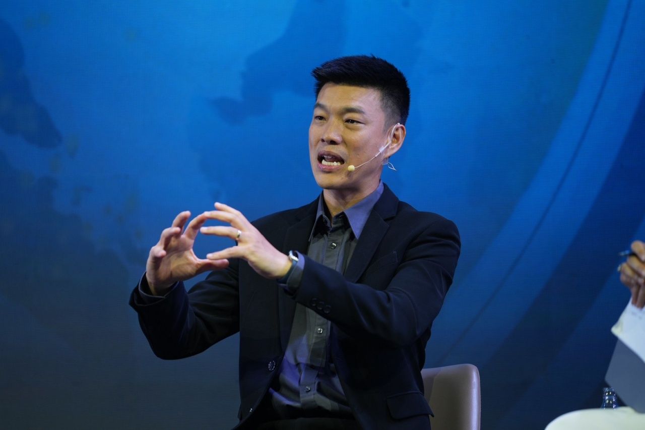 “腾” 指出国家发展的主要障碍:政治不稳定与深层国家,需推动修宪