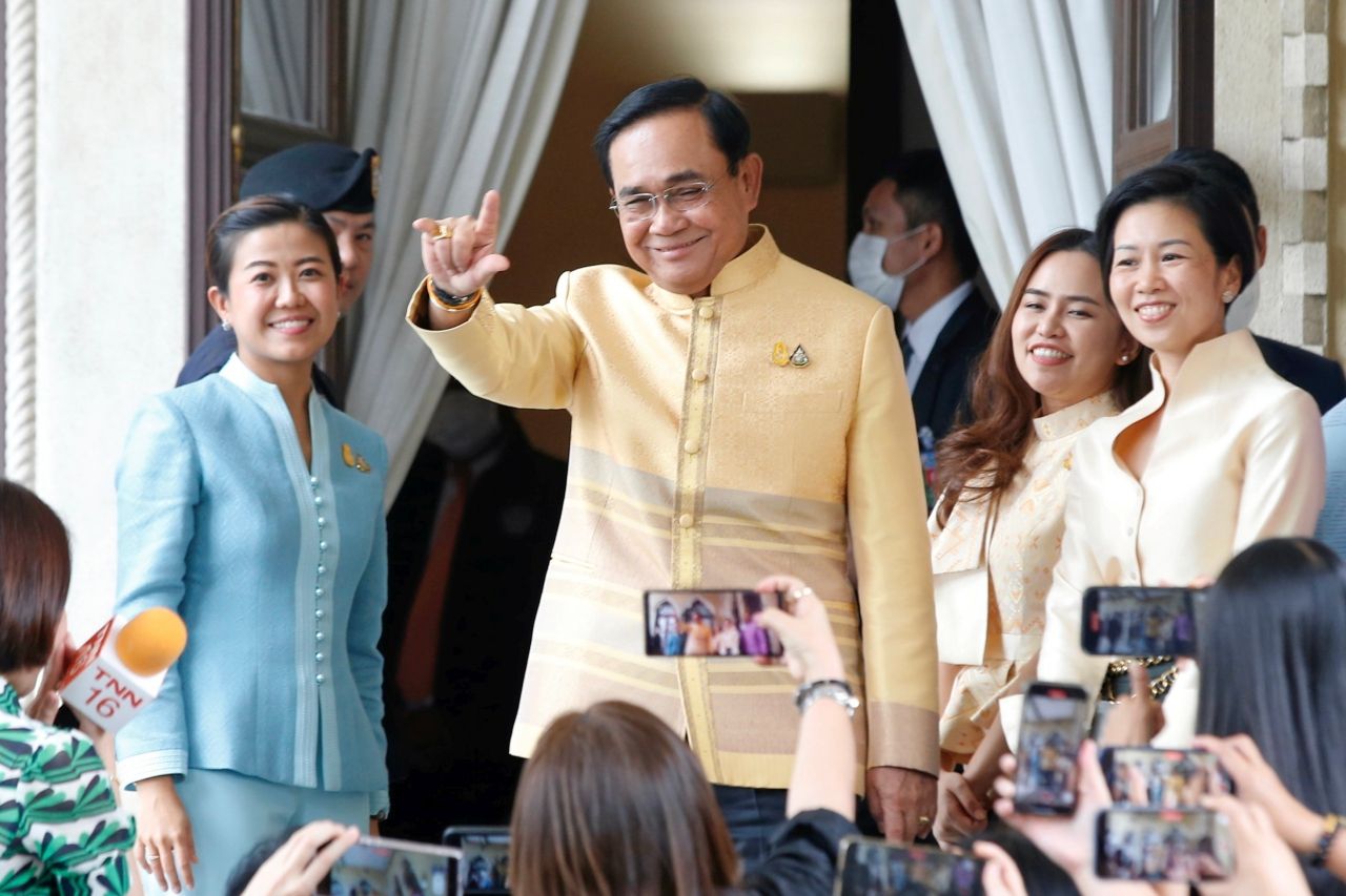 “特拉苏丽·特拉萨纳库”简史：从政府副发言人到未来总理秘书长“阿努廷”
