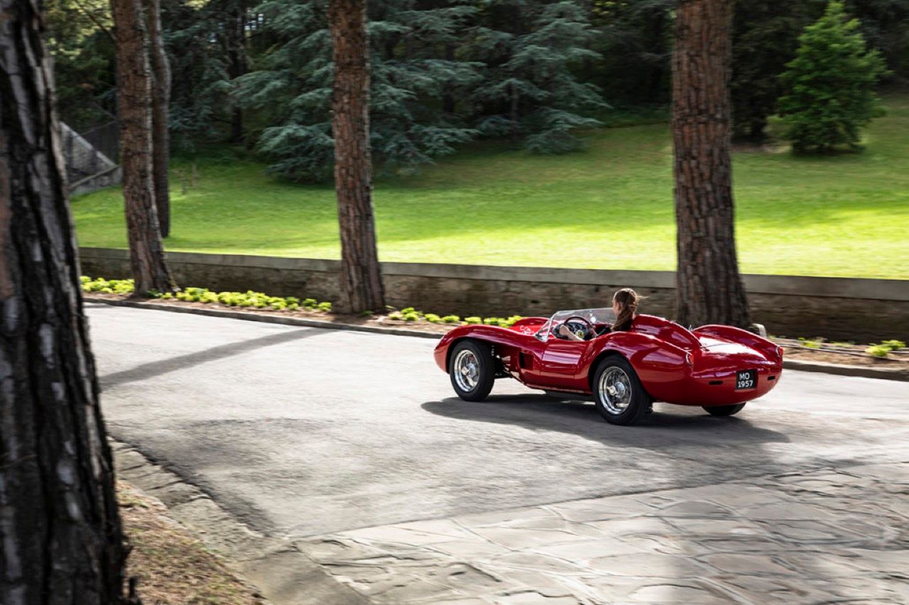 揭示电动版Ferrari 250 Testa Rossa，售价高达300万！