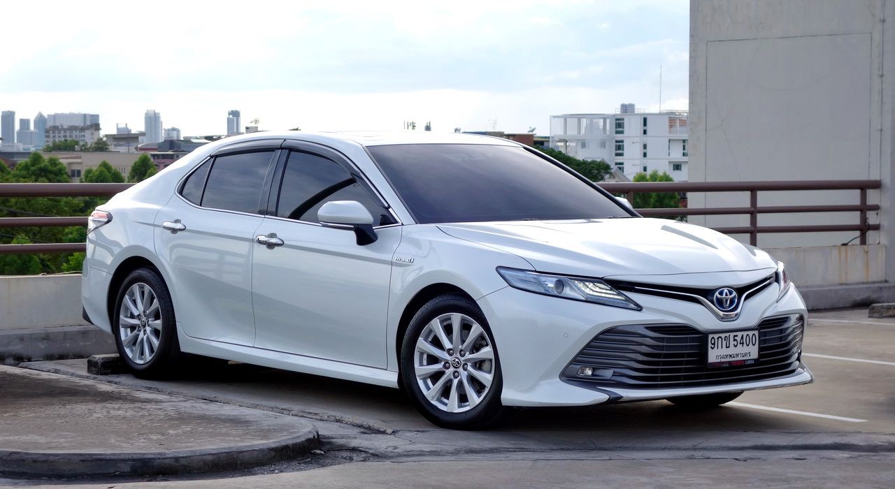 值得关注的二手车：Toyota Camry 2.5 HV - 在预算内几乎完美地结合了矛盾