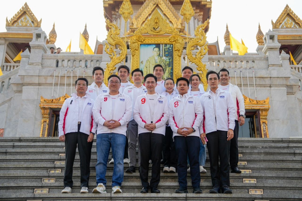 参拜金佛-祈求观音菩萨赐福,“Yossanan” 称市中心区域不成问题