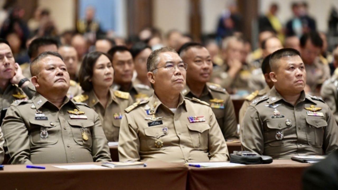 “三个月内无毒无贩”政策：成果不明显的地方立即处理