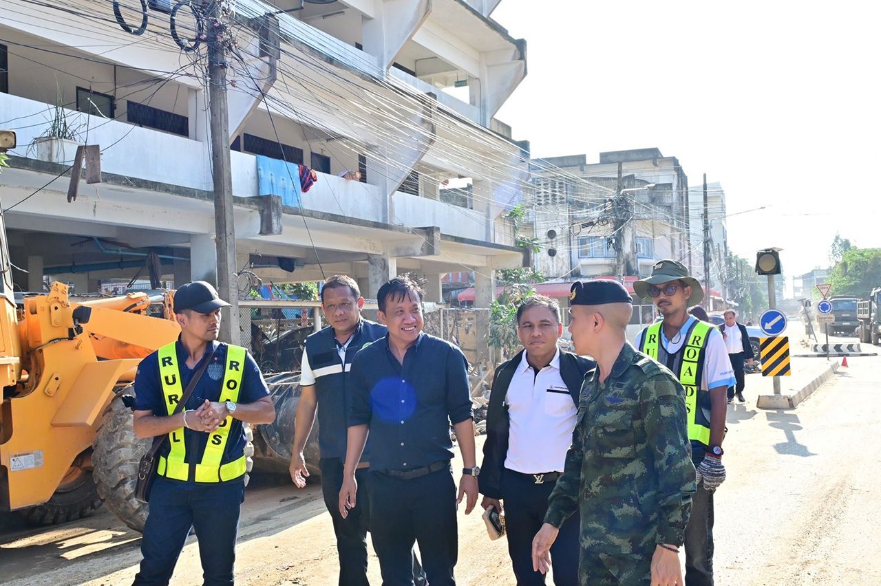 交通部门命令修复南部地区道路，洪水退去后尽快恢复通行