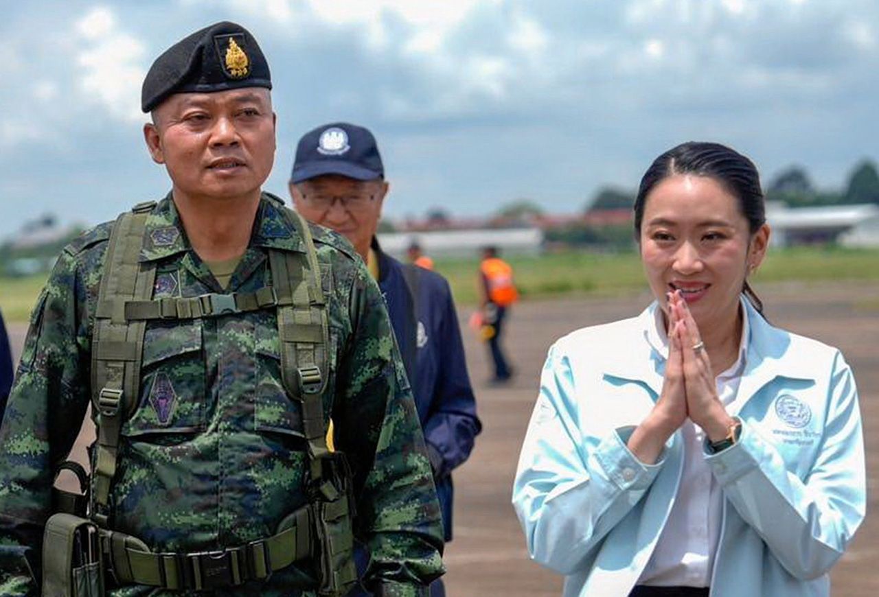 洪森操纵录音，泰国关闭漏洞调整进攻战略