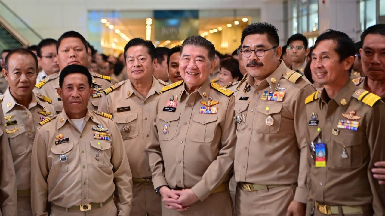 “普密塔姆” 警告涉毒官员，成为障碍者须改正