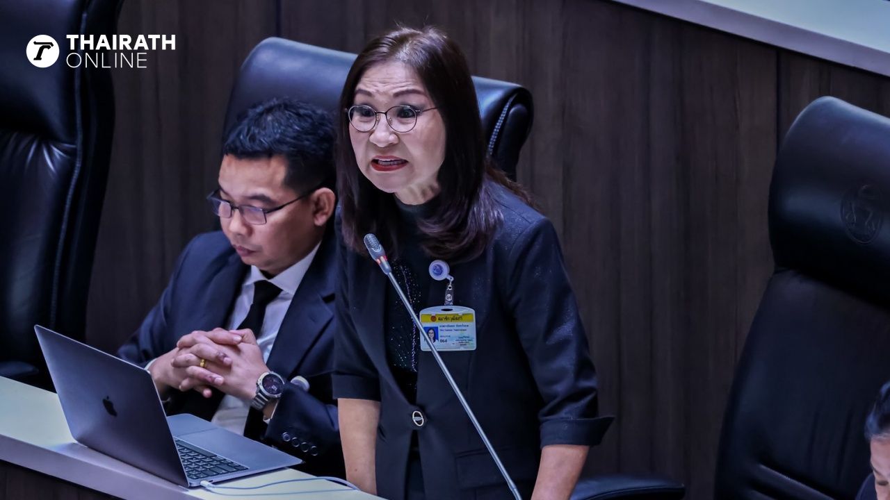 议会328票赞成设立由两组委员会制订新宪法