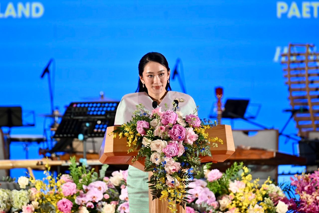 越南政府举办晚宴欢迎“英拉总理”强调紧密关系