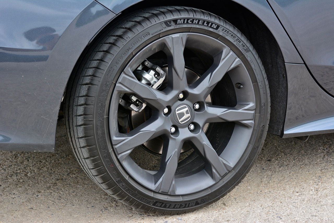 轮胎压力多少合适?