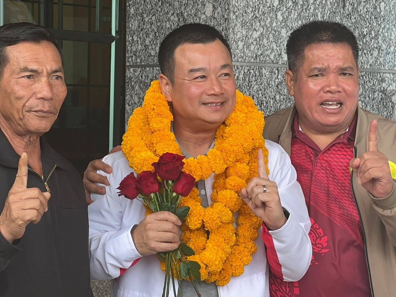 “ตรีนุช-บดี-สรวงศ์” 在沙缴顺利分配选区-乌汶预测泰联力量- 群“พิทักษ์พรพัลลภ”