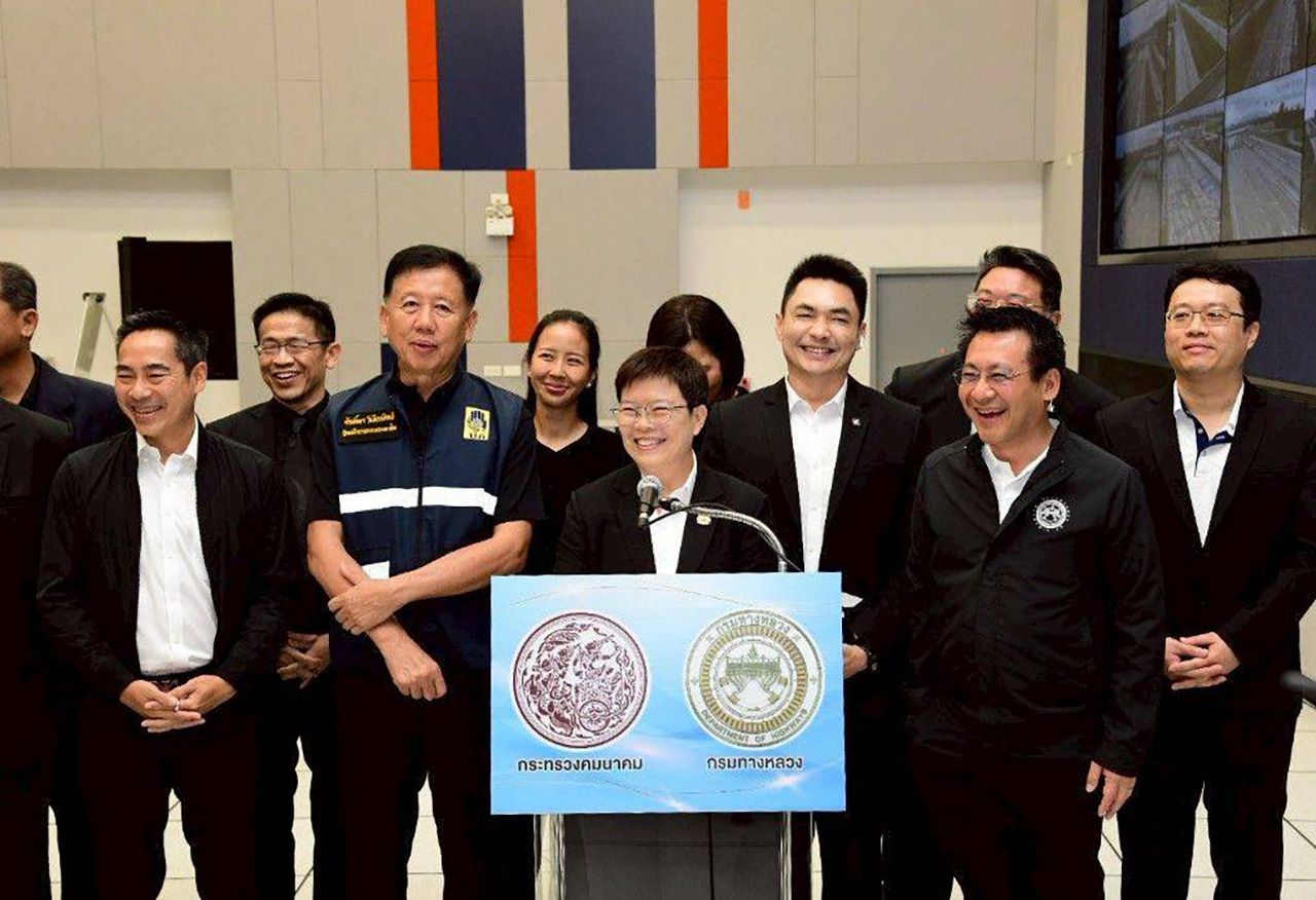 M81 高速公路全天免费开放,69年一月收费四轮车起价45泰铢