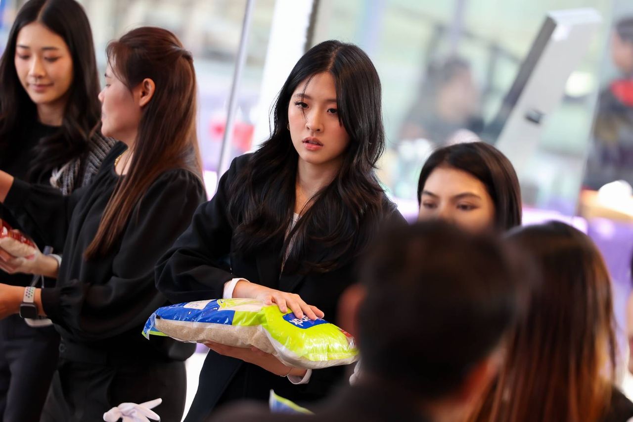 泰国创造泰设立南部水灾救援中心,动员团队派发生活物资