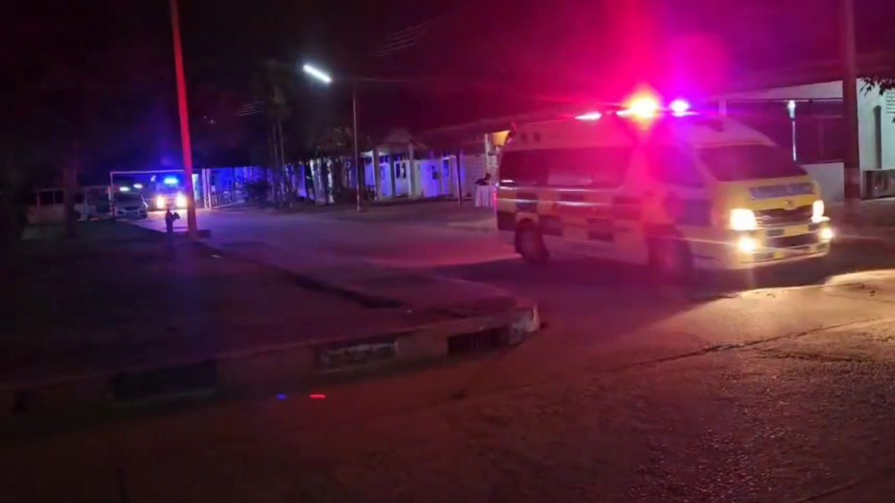 将两名“350号英雄”的遗体送验，明天举行送还仪式