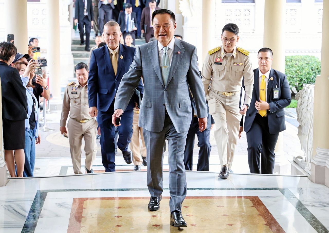 阿努廷：泰国-柬埔寨问题须有结论 强调解散国会是总理权力