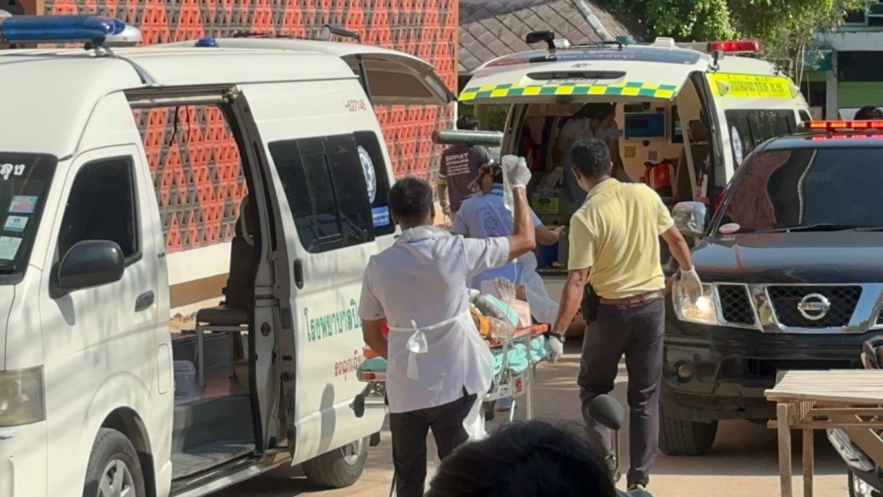 吊篮从吊车上掉落，导致一名油漆工死亡，一人重伤