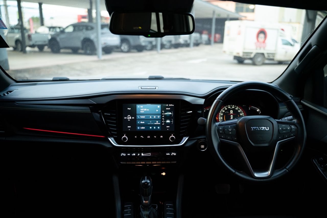 ISUZU MU-X RS 2.2 Ddi MAXFORCE 新悬挂系统实测评测