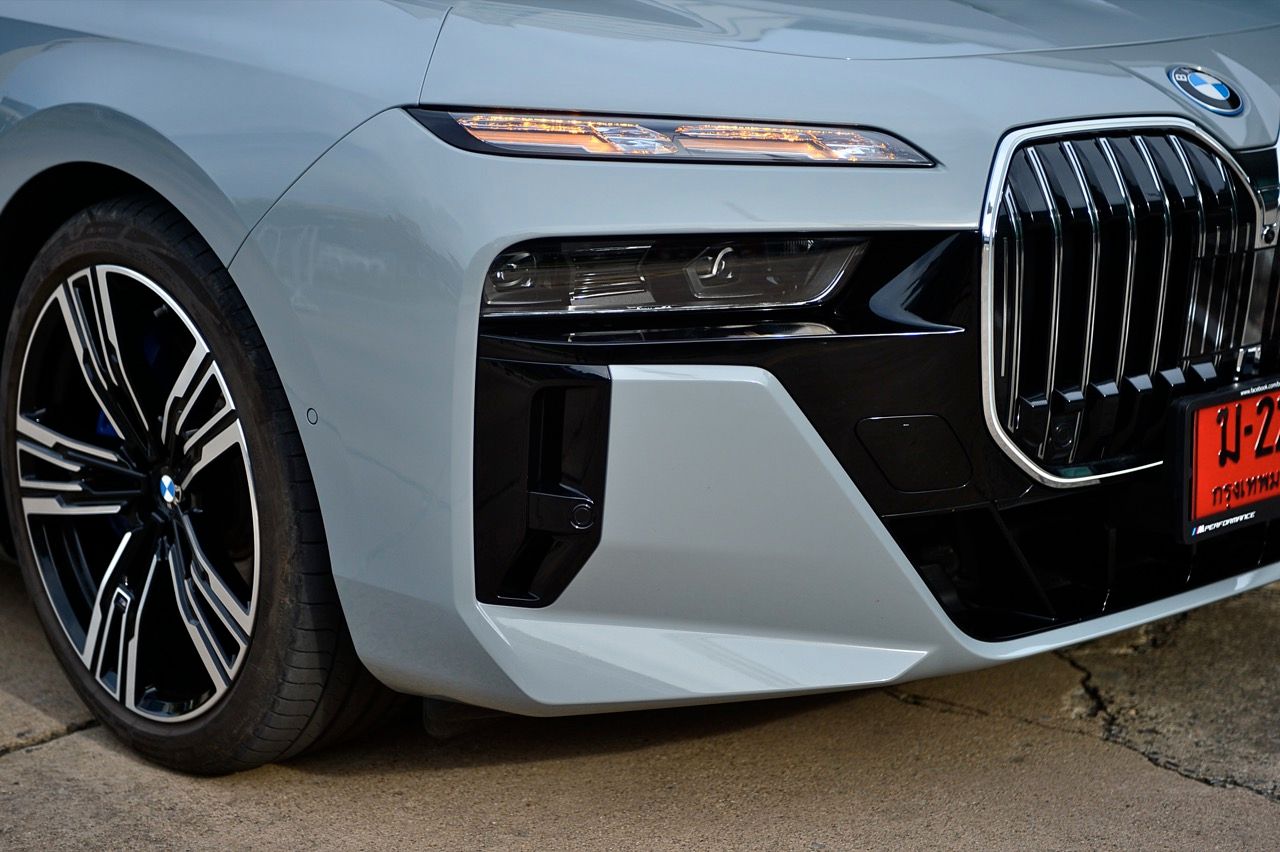 泰国组装价格绝佳：测试 BMW i7 XDrive 60 M Sport 旗舰电动车