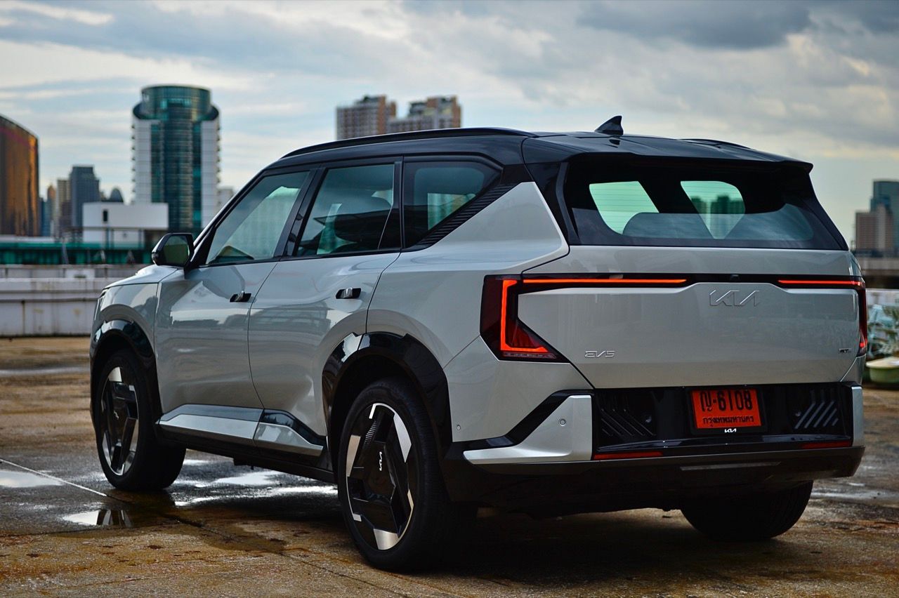 测试 KIA EV5 GT LINE TWIN MOTOR AWD：性能优异但价格偏高
