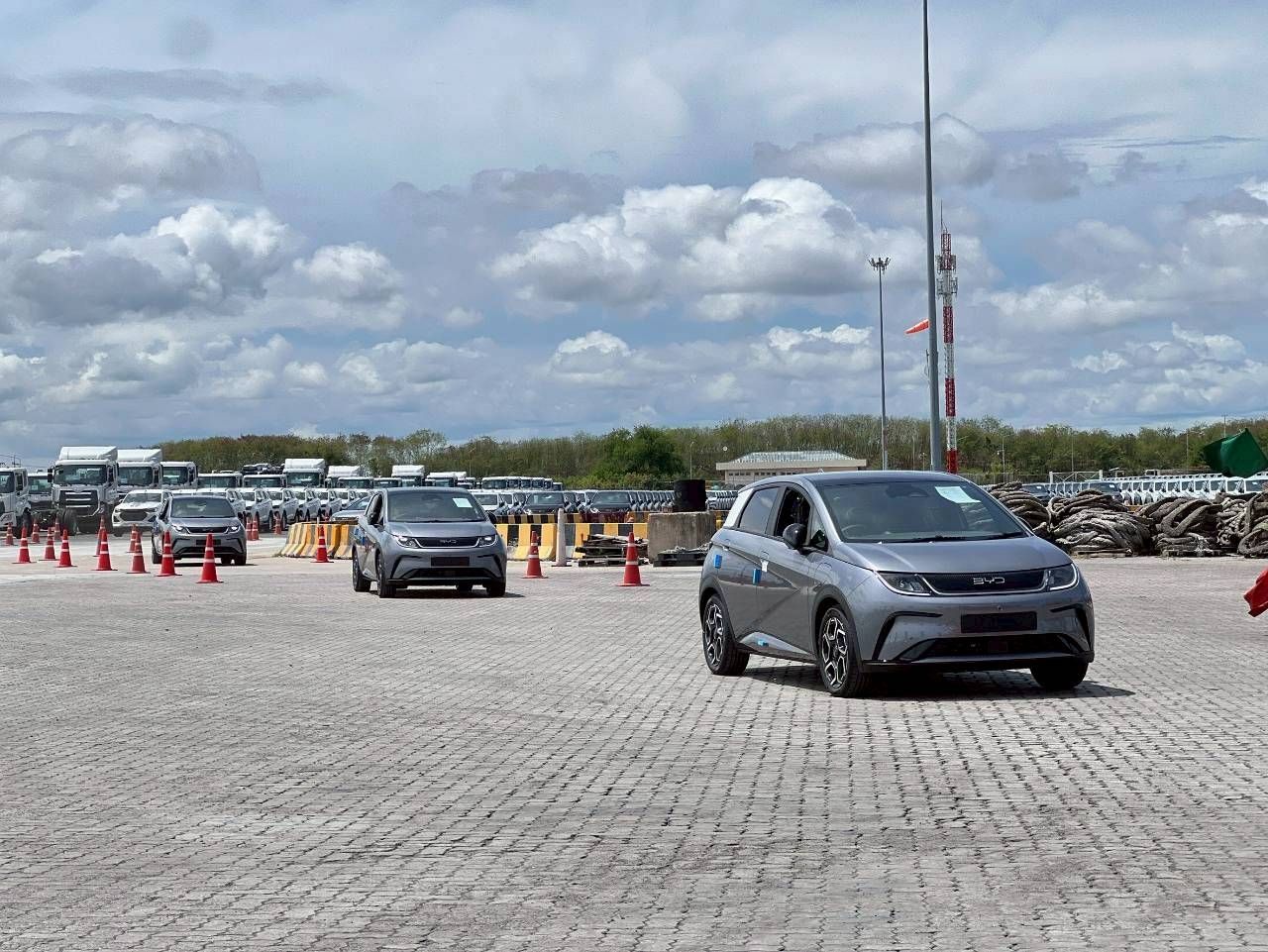 比亚迪生产电动汽车补偿EV 3.0政策，共59,694辆，包括国内销售和出口