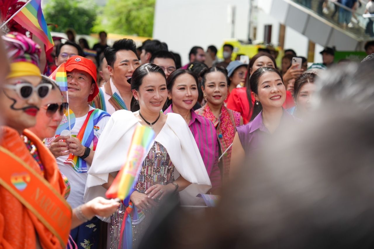 启动曼谷骄傲游行 2025 总理支持自由权利与自我爱