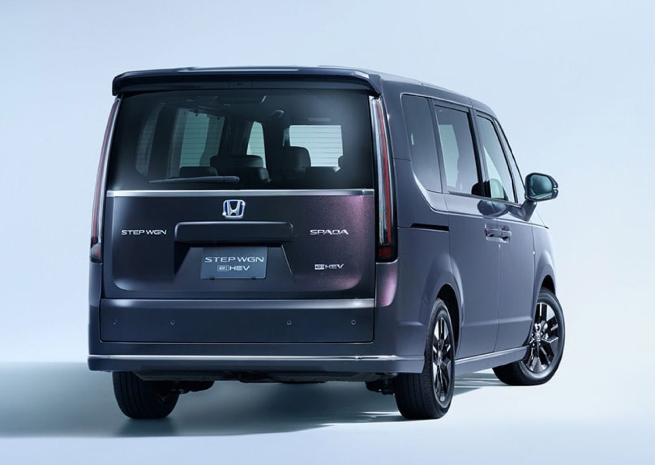 在泰国登陆前的先睹为快：Honda STEP WGN e:HEV