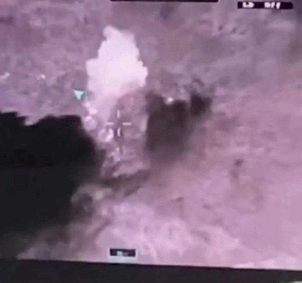 F-16 投掷炸弹攻击柬埔寨军工基地，靠近达拘瓦寺