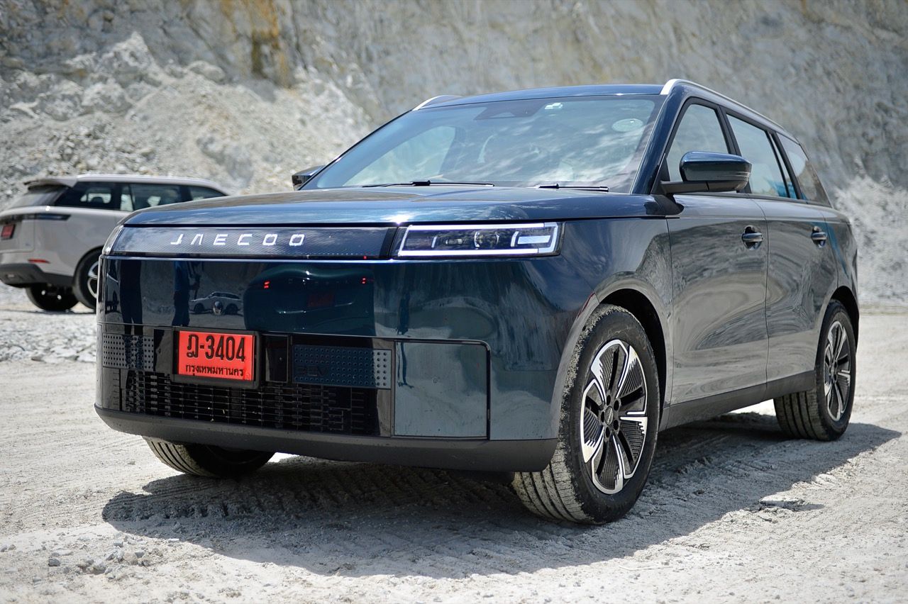 JAECOO 硬核重击 5 EV 大卖 6 EV 帅气 价格下调引发兴趣