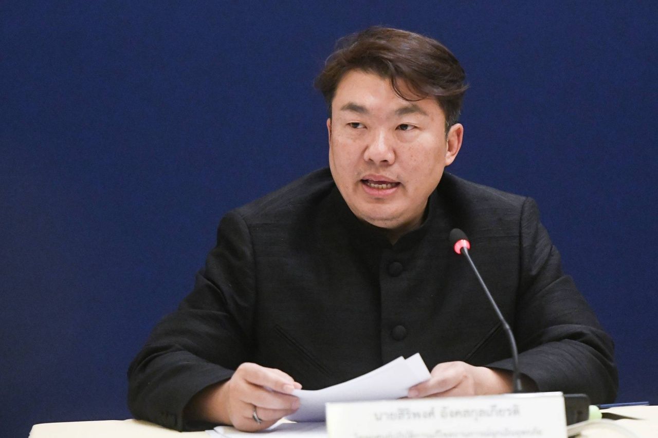 ศป.กฉ.更新：公众报告40,000个案例，Starlink协助信号问题