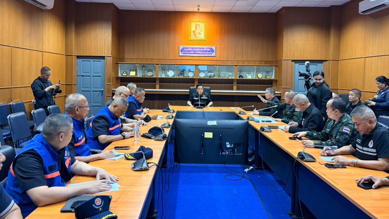 国防部调动全军协助合艾洪水 加速撤离风险区民众 达到100%