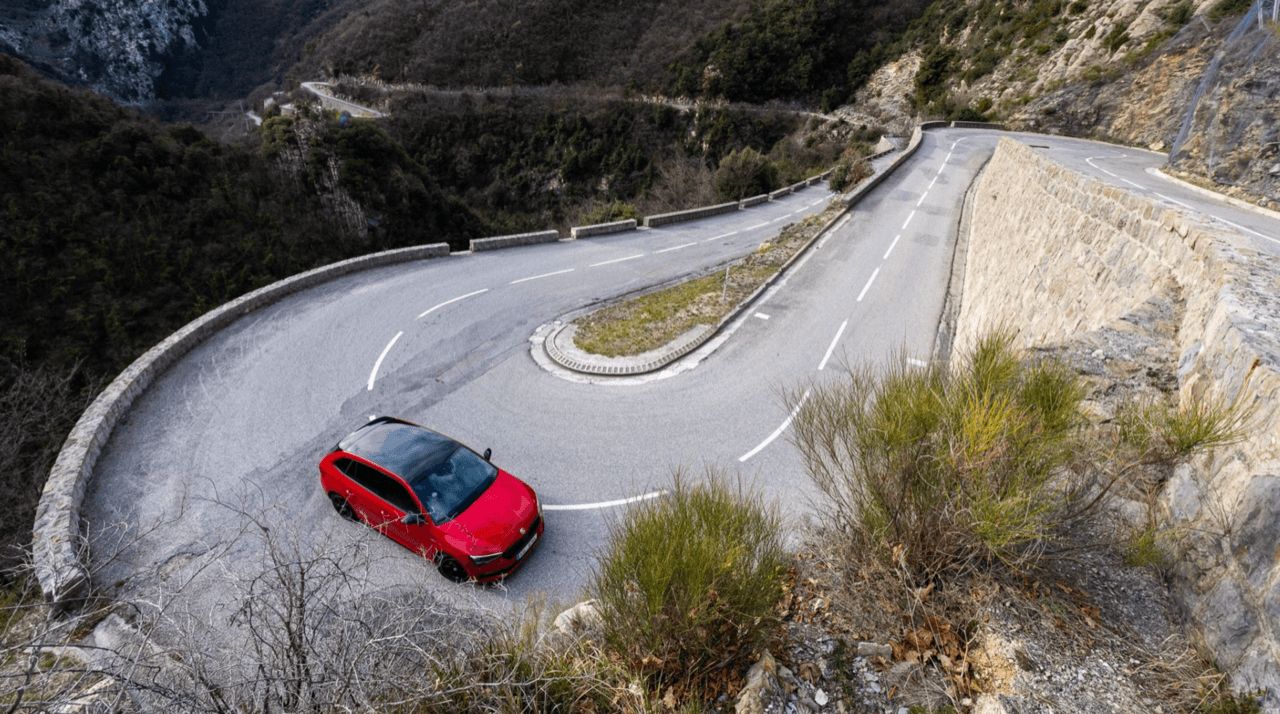 如何安全地驾驶上下山，走遍所有山岳！