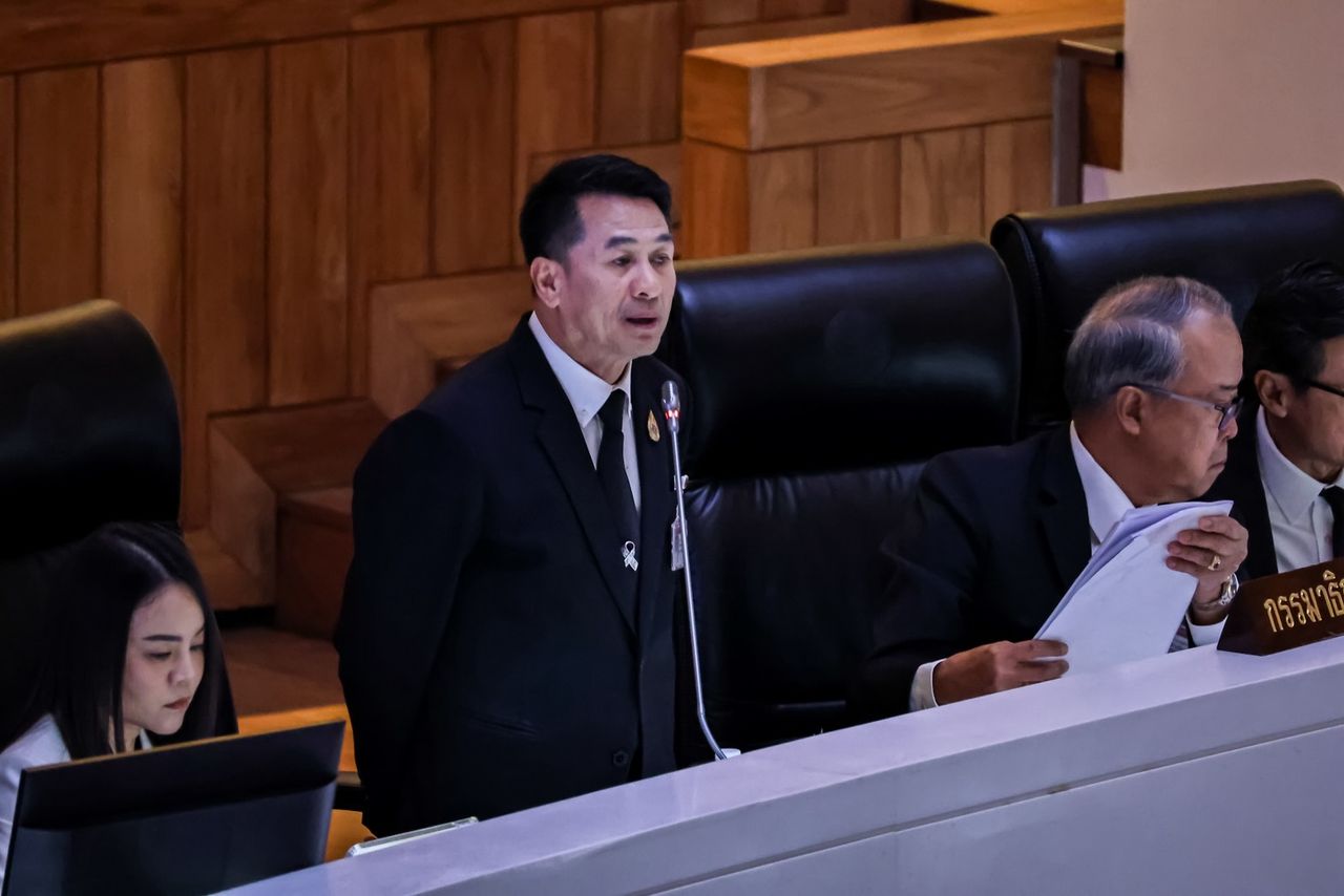 “为泰党” 提议成立 151 人宪法起草委员会 推动制定新宪法,相信能与民众紧密联系