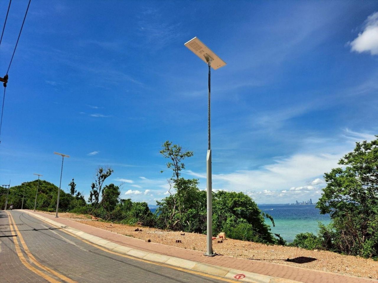 芭堤雅提升城市水平，开放CCR中心和热线，以迎接年终的大量游客