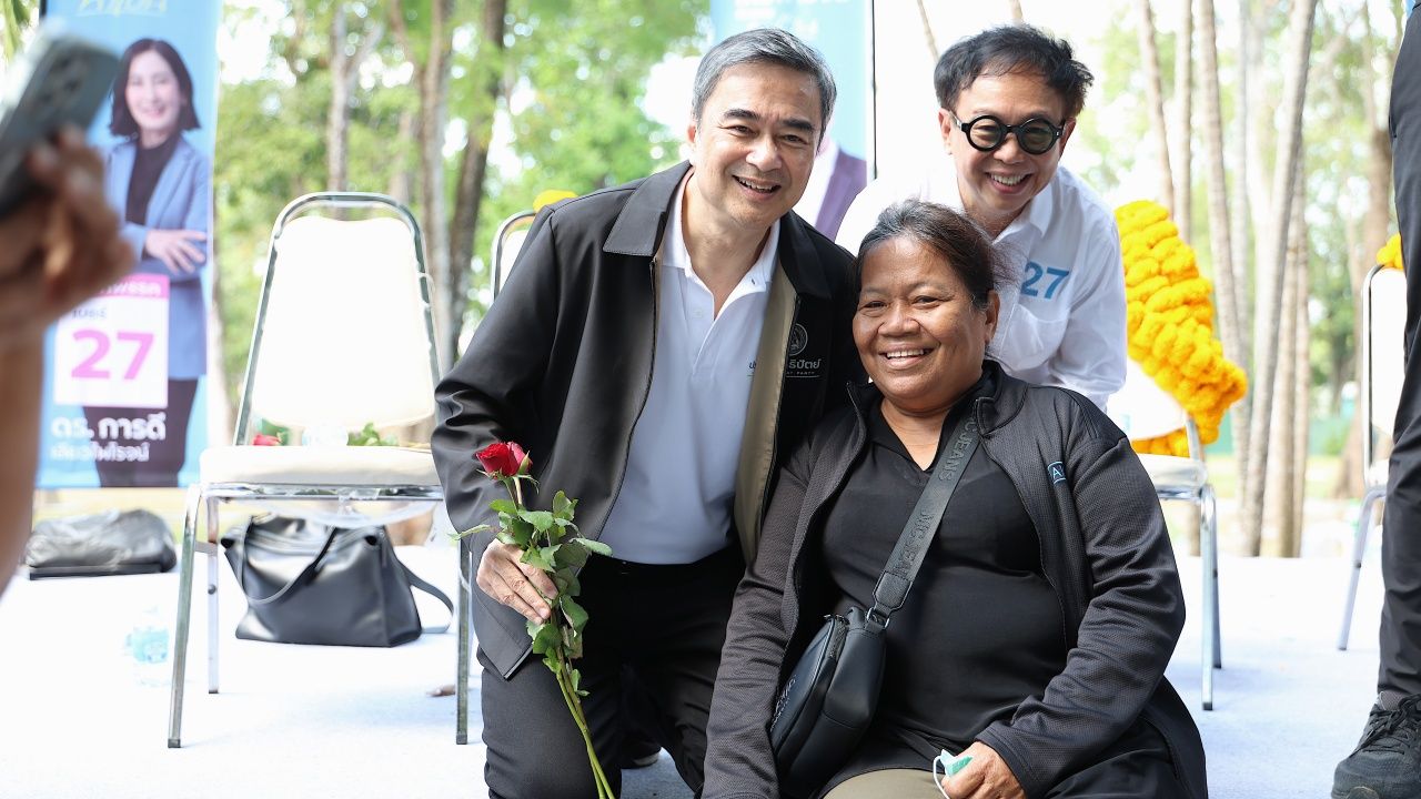 “马克” 带领民主党团队在普吉岛拉票,呼吁支持透明政治,选择真正为人民服务的议员