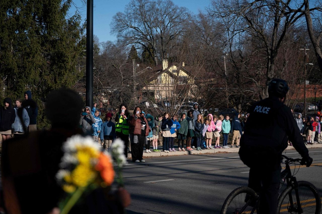 83天信仰之路，僧团徒步穿越各州，和平行走已抵达北卡罗来纳州