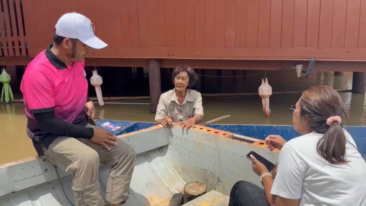大城府水灾，居民担心，有人看到鳄鱼出现在房屋下