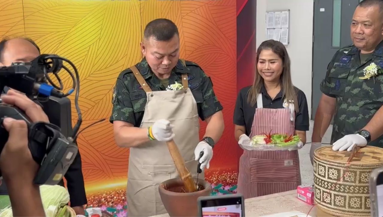 “龙虾将军”确认“塔库瓦伊庙”属于泰国，并准备成立基金会以帮助军人家庭