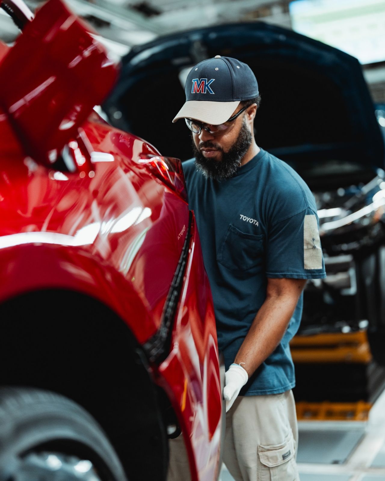 TOYOTA 投资9.12亿美元在美国工厂开发混合动力汽车