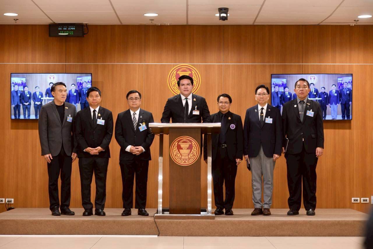 推迟泰柬边境七省的TCAS考试，安全第一