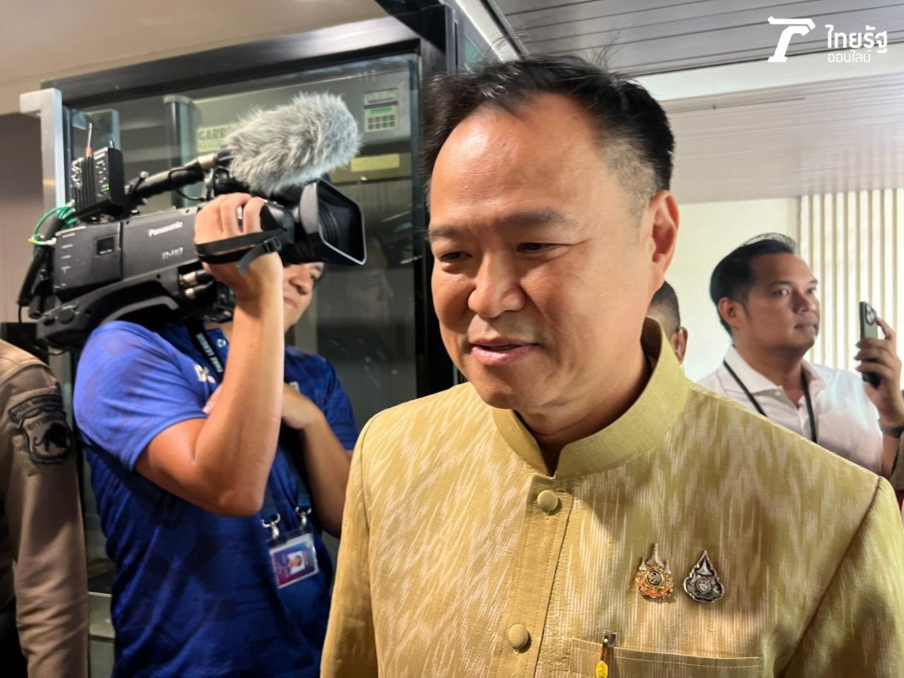 泰骄党尚未考虑调整内阁，总理尚未与“阿努廷”协调，拒绝与团结泰国建设党合作谈判