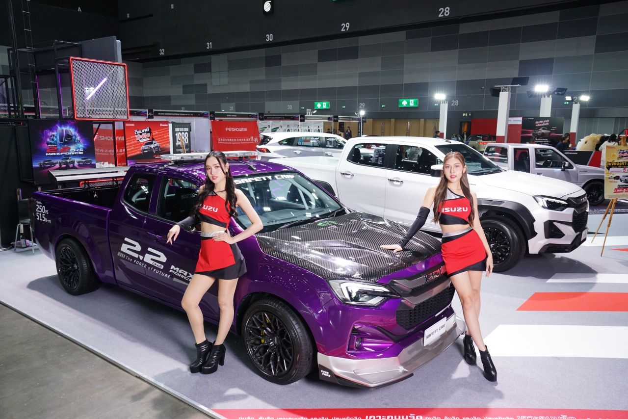 带您观赏黄金龙 ISUZU DRAGON MAX，搭载2.2 Ddi MAXFORCE发动机，增加ECU Shop达到220马力