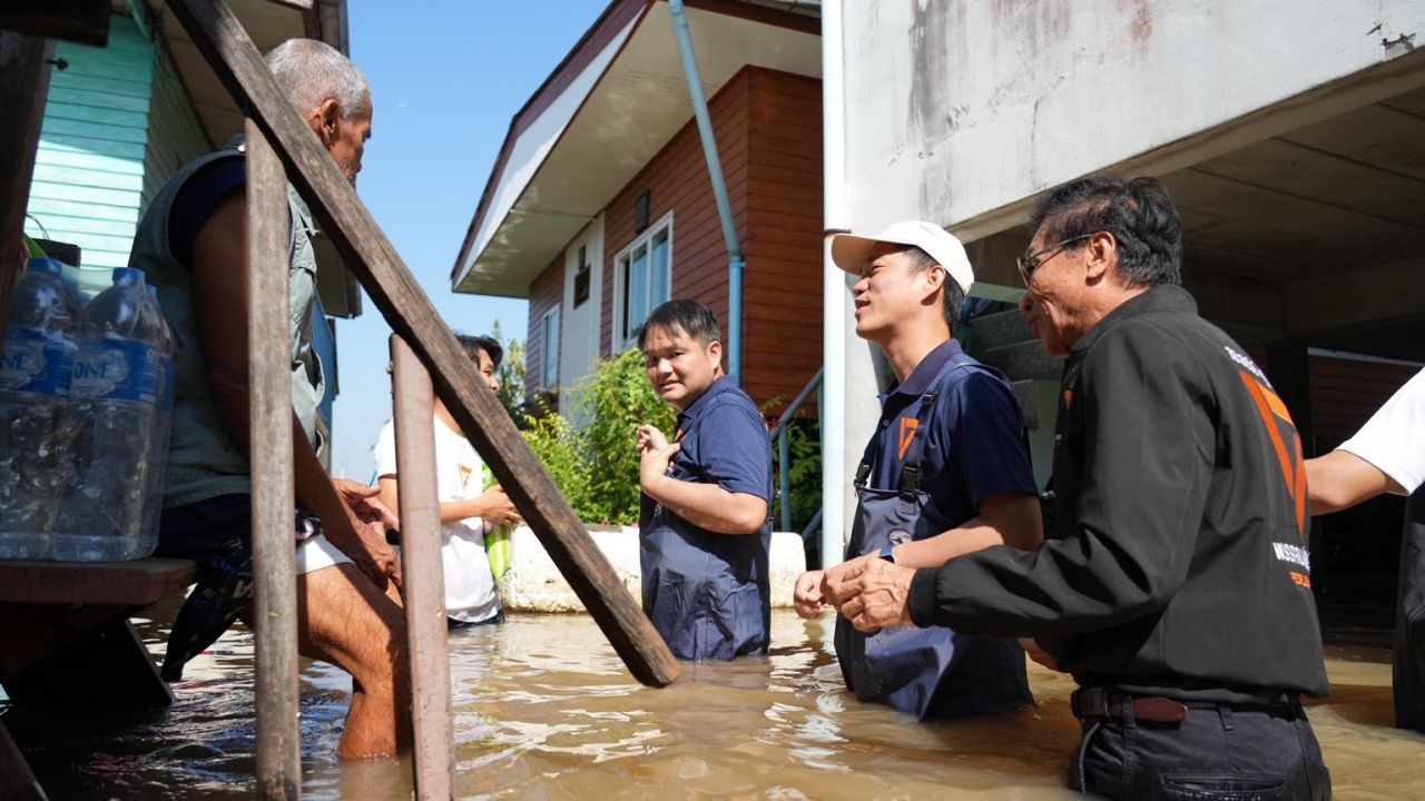“特昂” 深入洪水,敦促政府重新审视水管理,强调补偿金必须公平